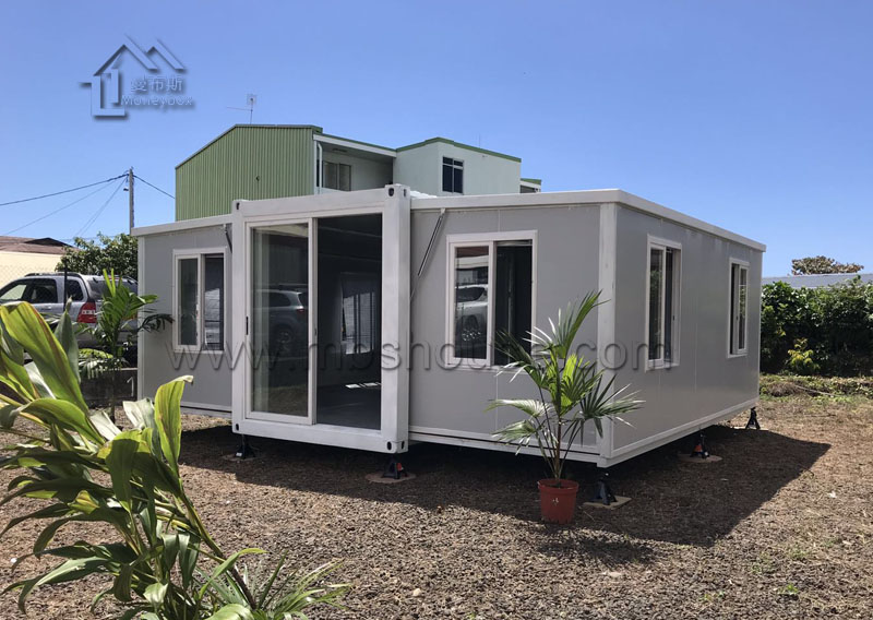 maison de conteneur extensible pour des vacances en Polynésie française
